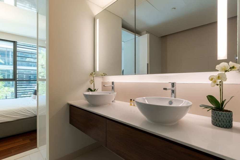 Дубай: Gorgeous Apt in Citywalk, HubZero Pool View by GuestReady