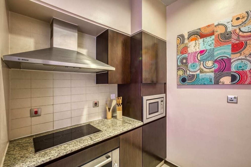 Дубай: Private Beach & Pool Right on Your Doorstep!