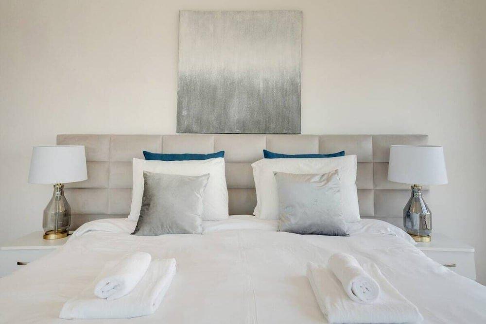 Дубай: Stylish Apartment Perfect For Beach Getaway