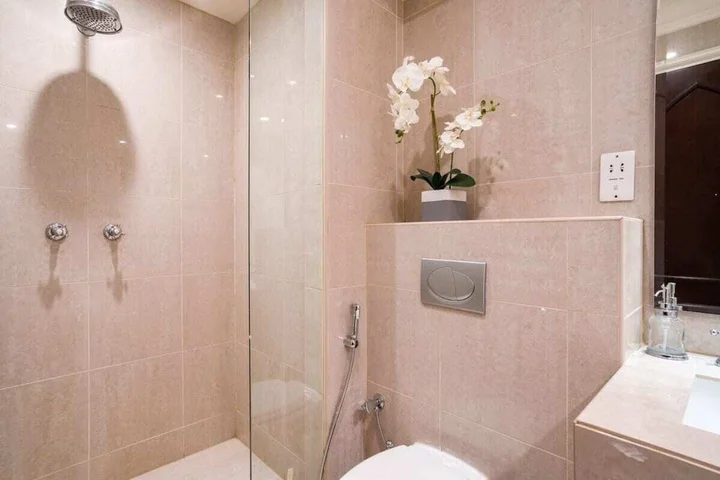 Дубай: Secluded Apartment in the Heart of Downtown