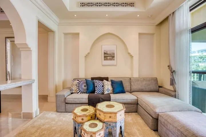 Дубай: Secluded Apartment in the Heart of Downtown
