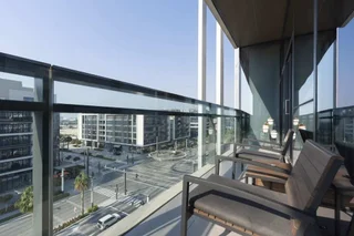 Дубай: Luxury Apartment Stroll Away From City Walk