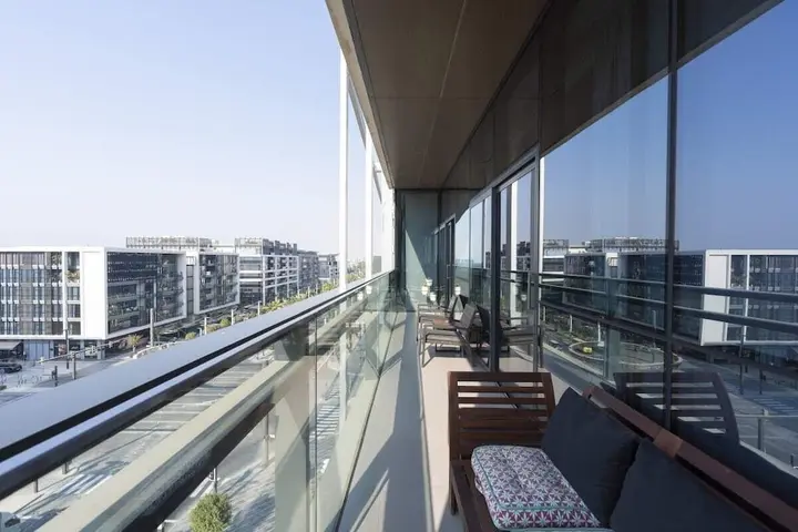 Дубай: Luxury Apartment Stroll Away From City Walk
