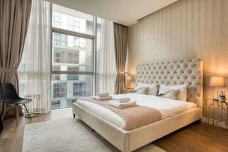 Дубай: Luxurious, Vast & Airy Apartment in City Walk