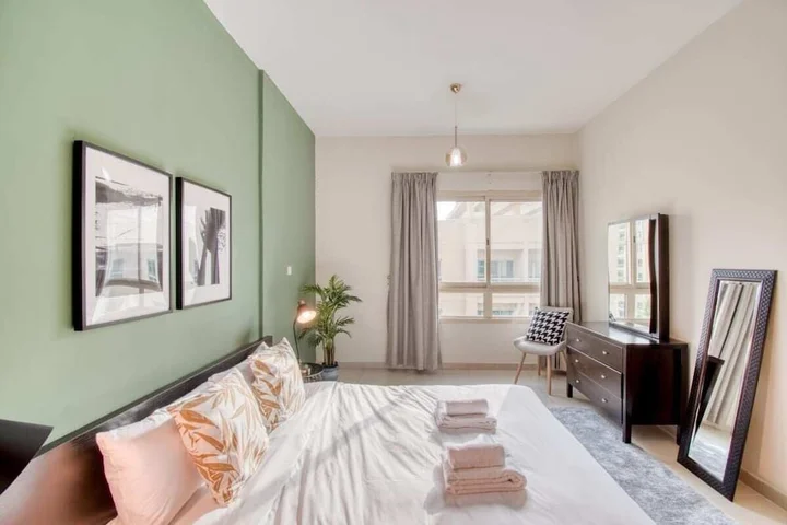Дубай: Chic Ensuite Flat 10Min From Palm Jumeirah