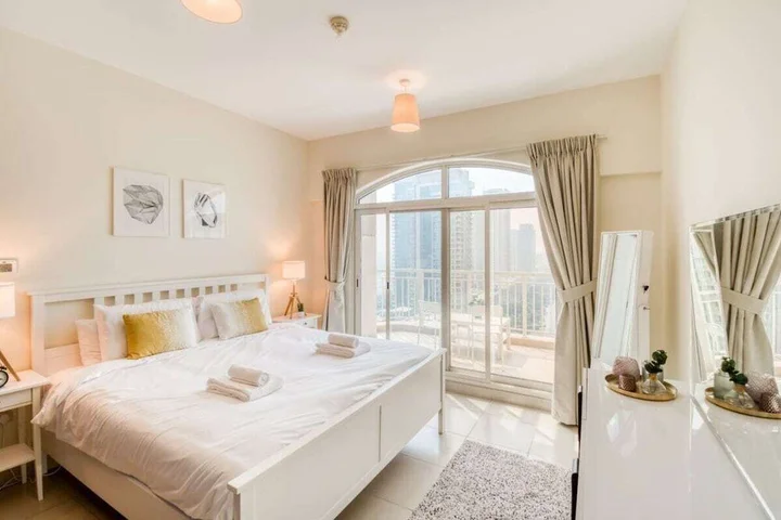 Дубай: Relaxing, Chic Apartment in The Views
