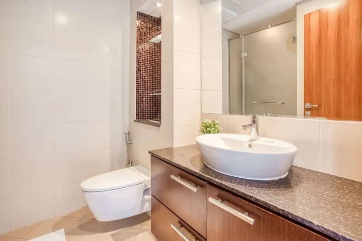 Дубай: Chic & Cosy Apartment in Bay Square