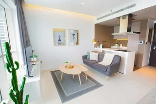 Дубай: Newly Designed Apartment Walk To the Beach