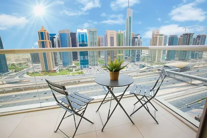 Дубай: Newly Designed Apartment Walk To the Beach