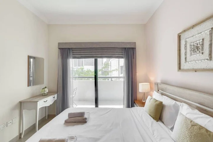 Дубай: Spacious And Bright Apt In Marina Sleep 6