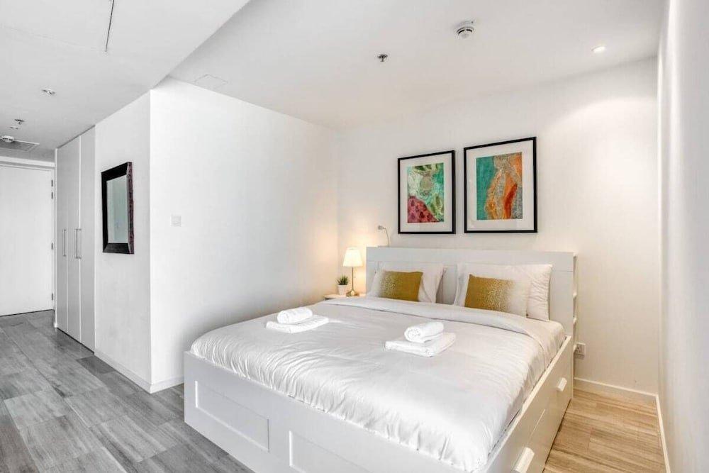 Дубай: Comfy Studio In D1 Tower With Views Of The Creek