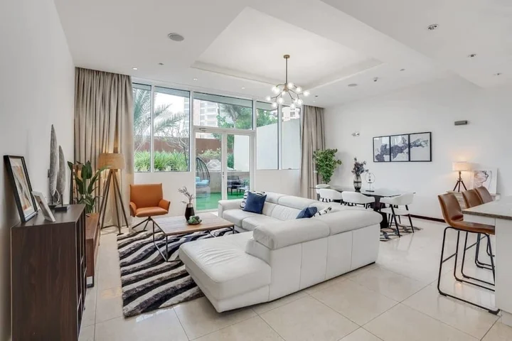 Дубай: Stunning Apartment W/ Beach Access at the Palm!