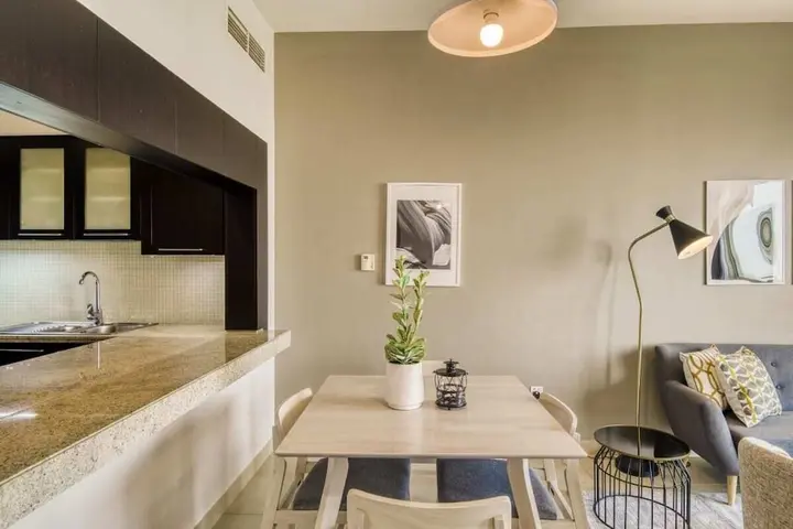 Дубай: Spectacular Apartment in The Views