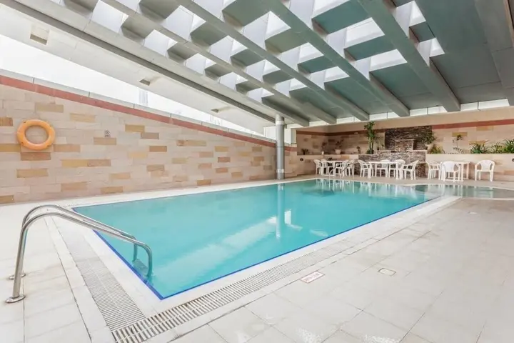 Дубай: Canal Views Spacious Apartment In Business Bay