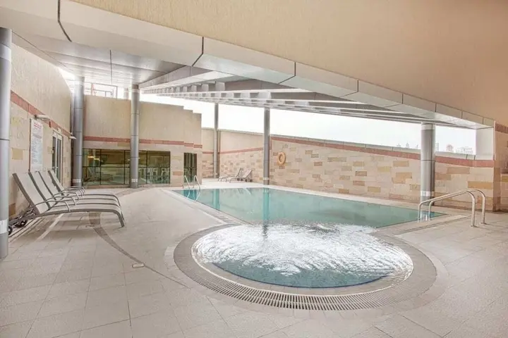 Дубай: Canal Views Spacious Apartment In Business Bay