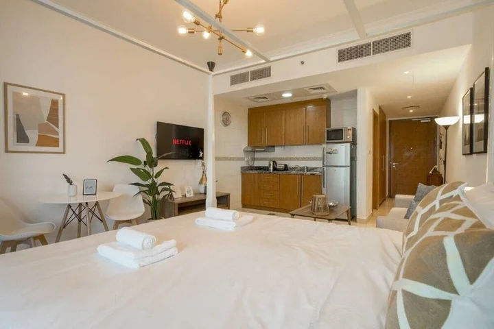 Дубай: Elegant Apartment Close To the Metro!