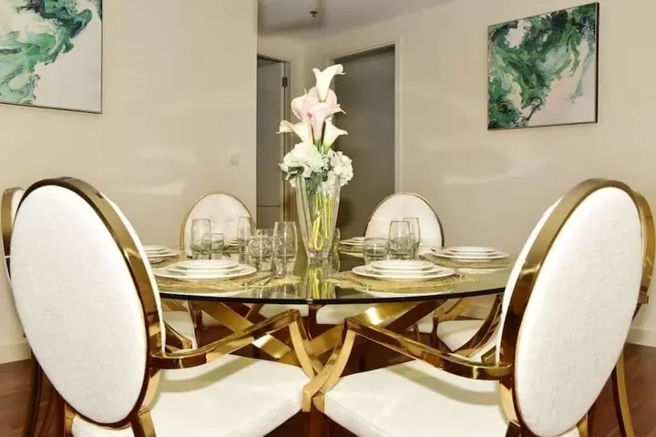 Дубай: Bright And Luxurious Apt in the Heart of Difc!