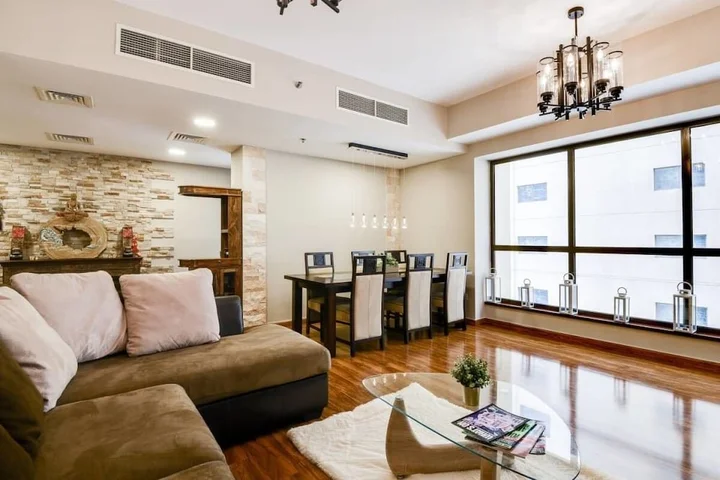 Дубай: Ocean Facing Apt In Jbr Walk To The Beach