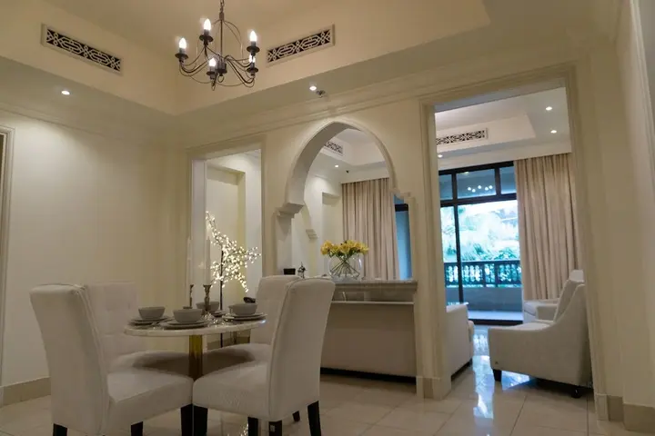 Дубай: Airbetter Souk Al Bahar
