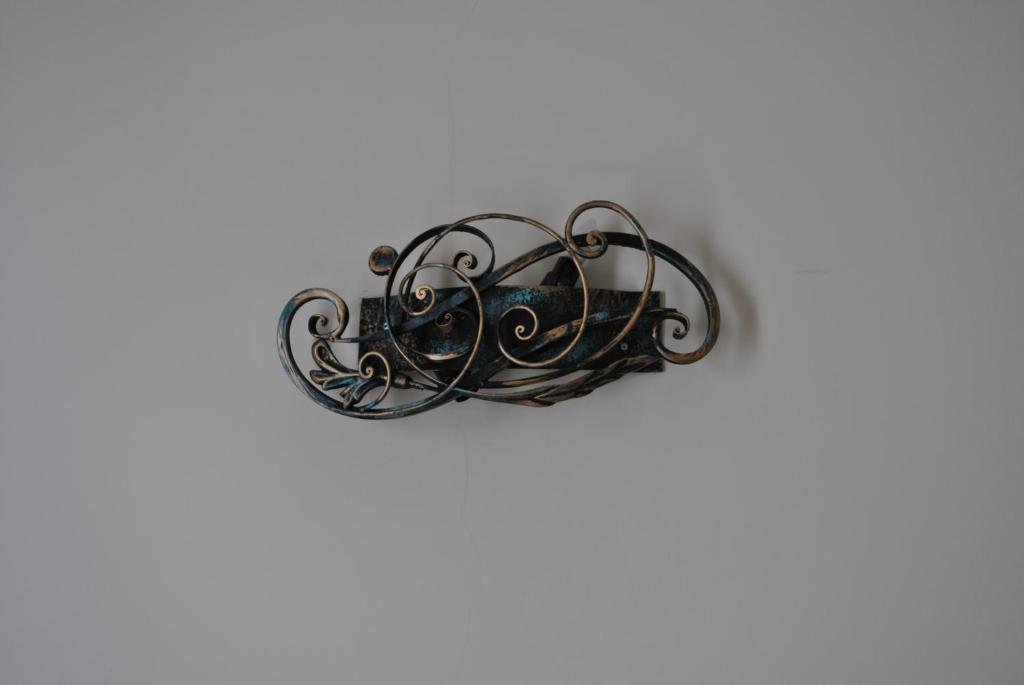 carousel image 1