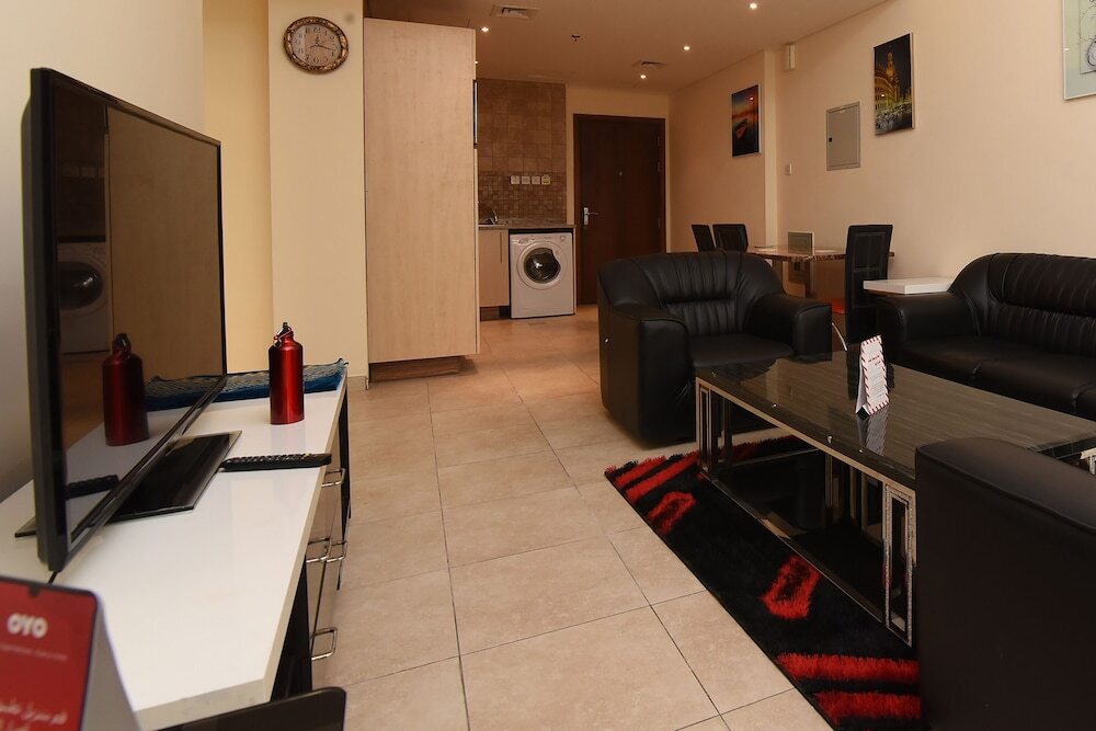 Дубай: OYO Home 2351BHK Capitol Tower DIC