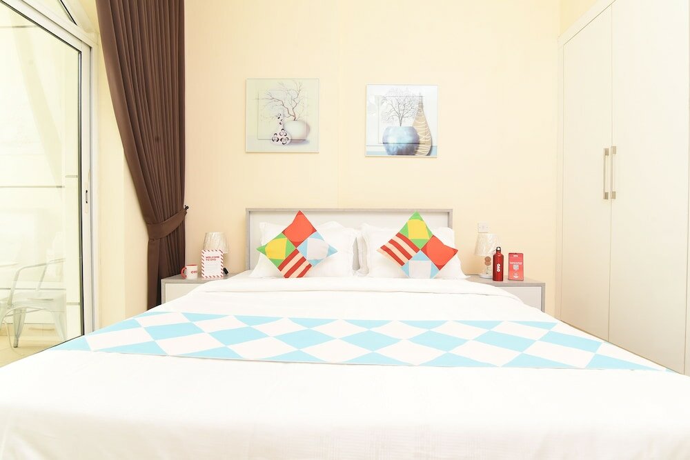 Дубай: OYO Home 2351BHK Capitol Tower DIC