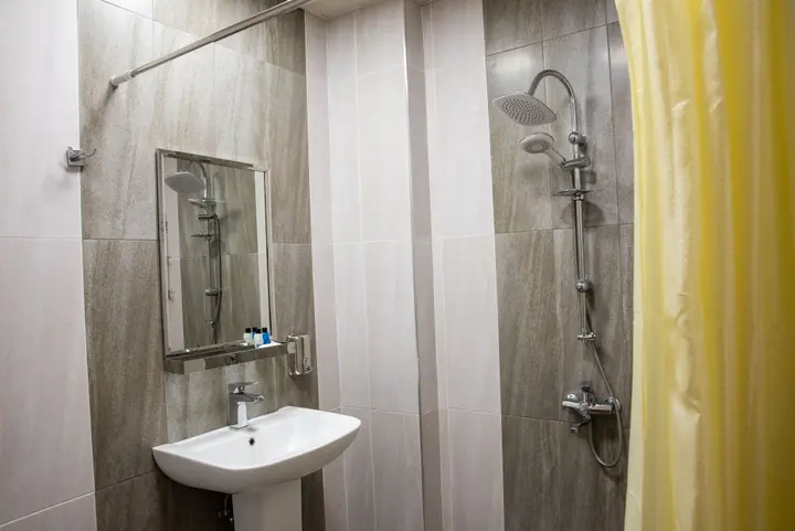 Баку: Отель Sebail Inn — хостел