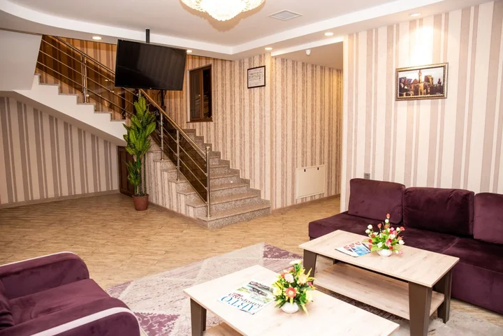 Баку: Отель Sebail Inn — хостел