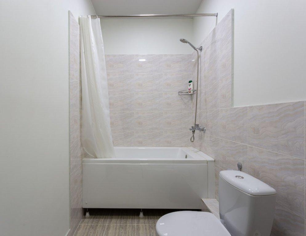 Ташкент: Triangle Hotel