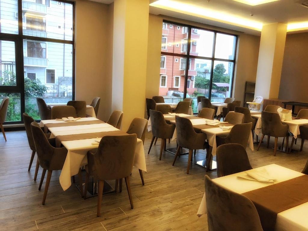 Батуми: City Hotel Batumi