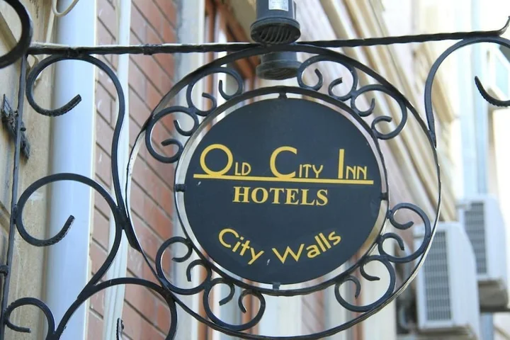 Баку: City Walls Hotel