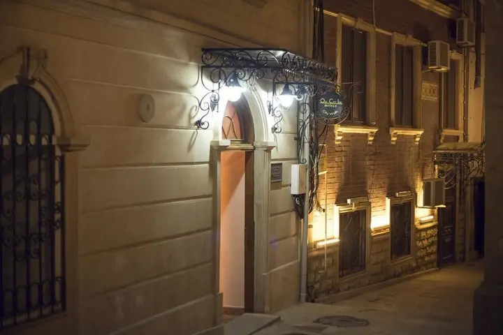 Баку: City Walls Hotel