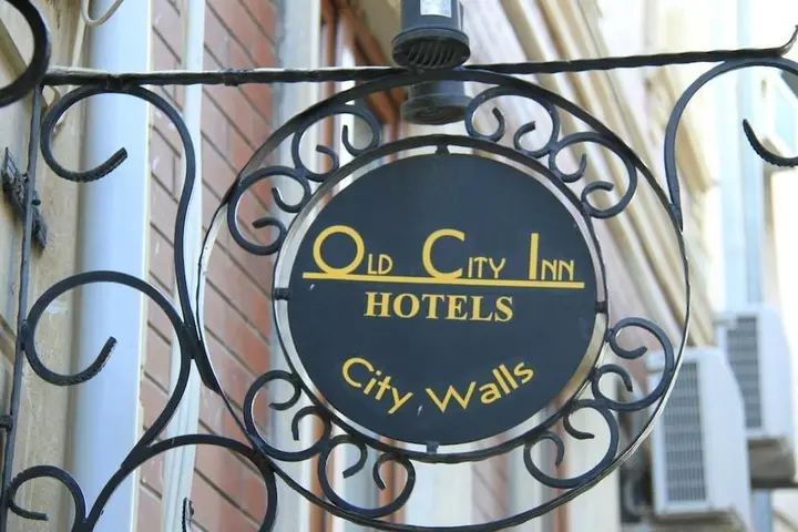 Баку: City Walls Hotel
