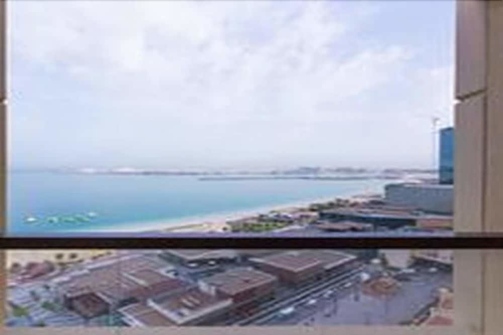 Дубай: Rojen Luxury Apartments