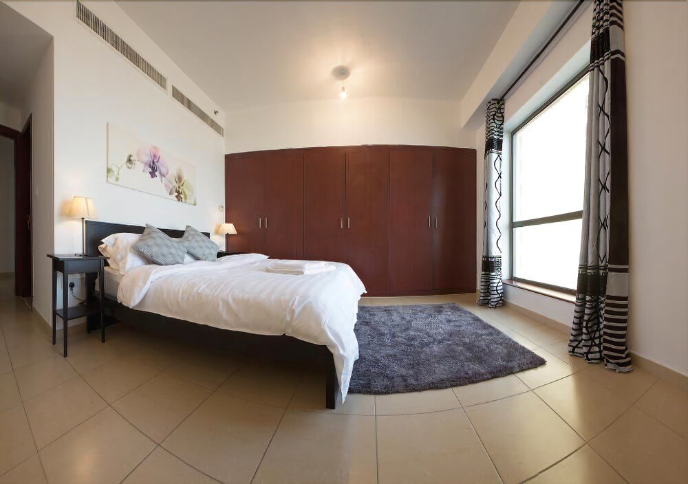 Дубай: Rojen Luxury Apartments