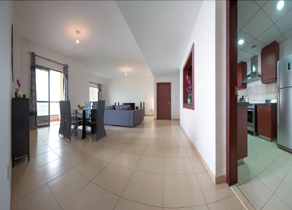 Дубай: Rojen Luxury Apartments
