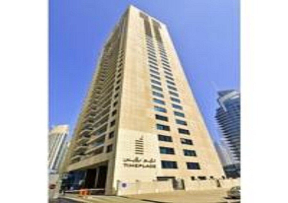 Дубай: Cozy 1BR in Marina Walk with Balcony
