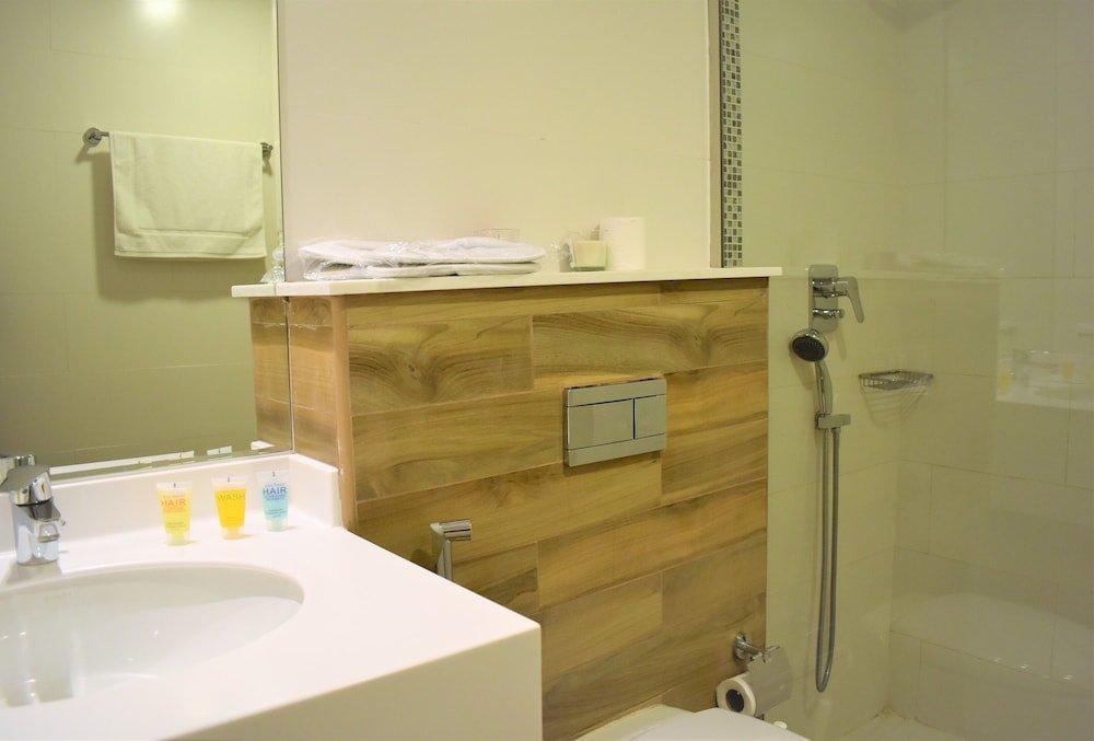 Дубай: Cozy 1 Bedroom In J8 Al Safouh
