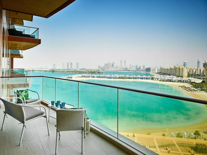 Дубай: Dream Inn - Tiara Palm Residence 3BR Apartment