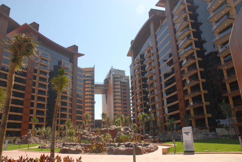 Дубай: Dream Inn - Tiara Palm Residence 3BR Apartment