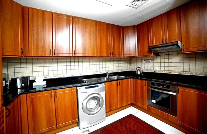 Дубай: 1BR Dubai Marina View Princess Tower 1609
