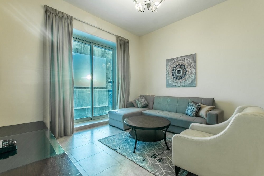 Дубай: JLT - Dubai Star 3209