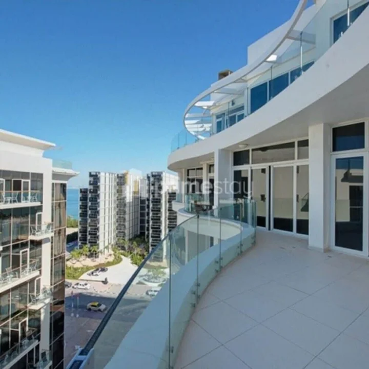Дубай: Royal Bay - 1Br