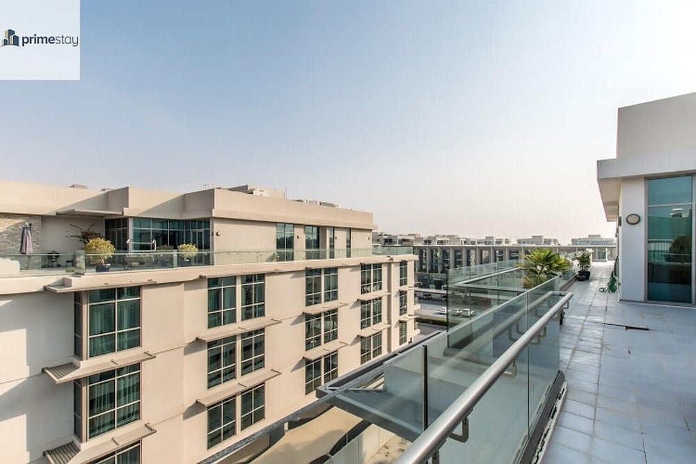 Дубай: Al Meydan - The Polo Residence 402