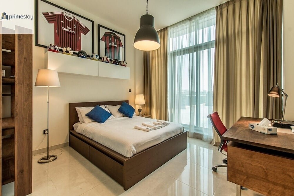 Дубай: Al Meydan - The Polo Residence 402