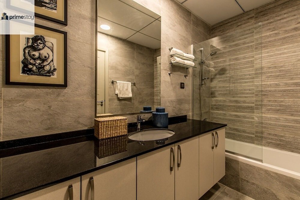 Дубай: Al Meydan - The Polo Residence 402