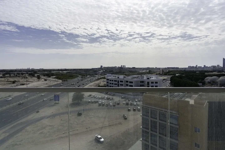Дубай: Miracle Garden View Amazing Amenities Free Parking 4921