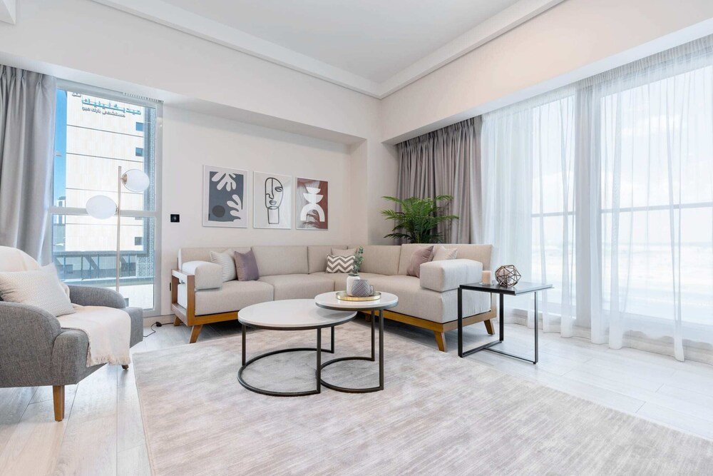 Дубай: Pool & Gym Great Neighbourhood Brand New Flat 4923