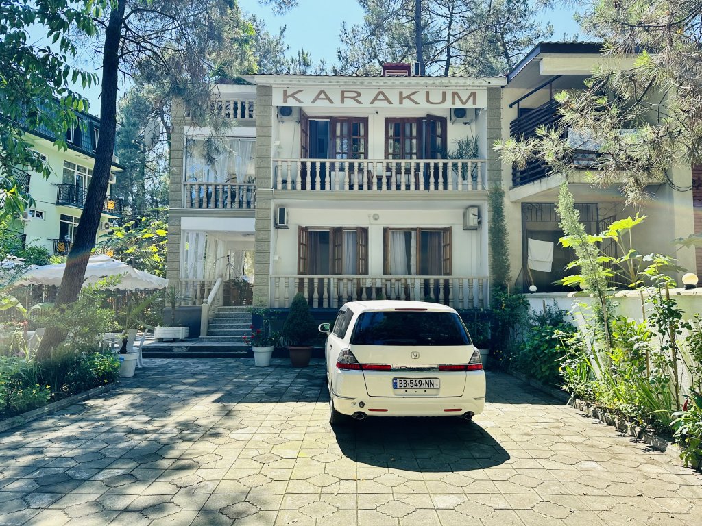 Уреки: Karakum Mini-Hotel	
