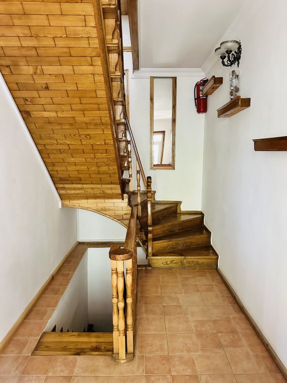 Уреки: Karakum Mini-Hotel	